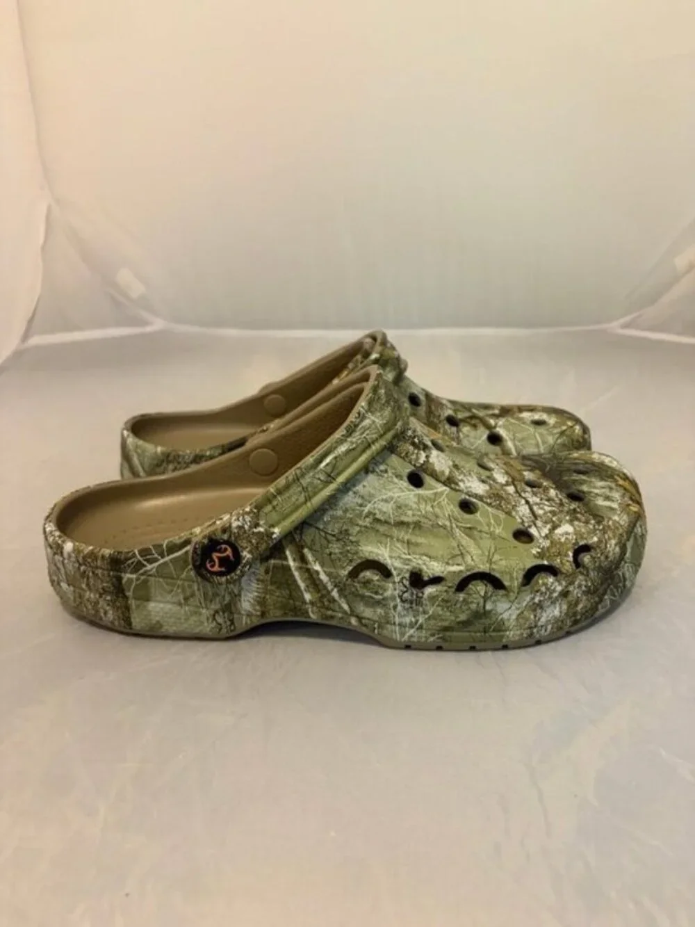 Camo Crocs Real Tree Edge Baya APX men’s shoes size 9 and 10 210511-90H slip on